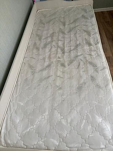 islenmis carpayilar: İşlənmiş, Təknəfərlik çarpayı, Bazalı, Matras ilə, Siyirməli, Rusiya — 1