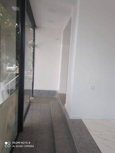 mingəcevirdə icarə obyektlər: 28 may metrosunun yaxınlığında 50kv sahəsi olan obyekt ayı 1500azn — 2