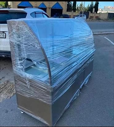 *1150azn* Vitrin soyuducu satılır.Alinib 2200m heç istifade lalafo.az -da *1150azn* Vitrin soyuducu satılır.Alinib 2200m heç istifade