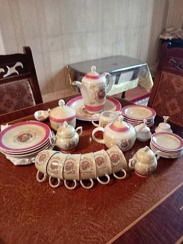 resim eseri: Çay dəsti, Farfor, Almaniya — 2