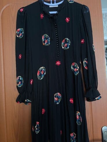 Hicab: 2defe istifade olunub. 44-46 bedene gedir👍🏻 — 2