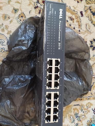 Dell PowerConnect 2016 – 16 portlu Fast Ethernet switch