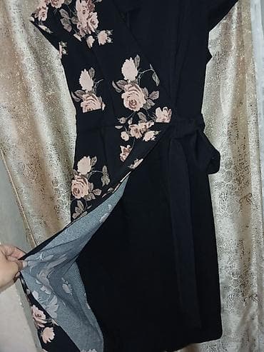 don: Qadın paltarı – qara rəngdə, çiçək naxışlı, kəmərli - Model: sarafan — 4