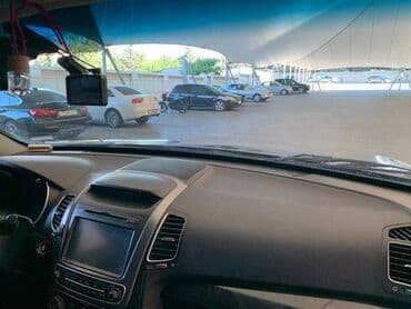 oka satılır: Kia Sorento: 2 l | 2014 il — 6