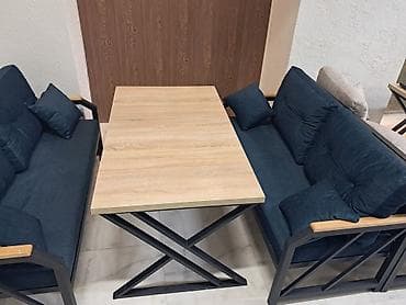 atlaz parça: Skameykalar ilə, Dördbucaq masa, Digər adam sayı — 3
