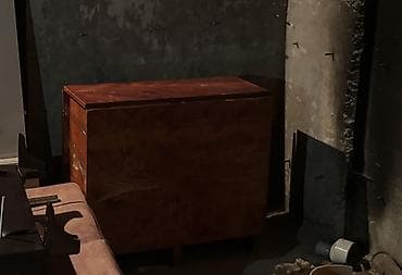 taxta altlıqlı sabo: Taxta və kitab formasında açılıb-yığılan stoldur — 1