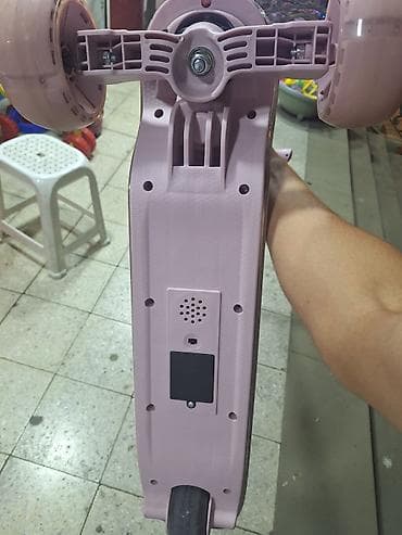 hover bohart: Uşaq skuterı – LED işıqlı, 3 təkərli işıqlı,musiqili - Rəng: açıq — 8