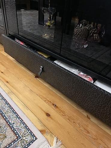 Аренда оборудования: Стеклянная витрина-шкаф, Б/у, Самовывоз — 2