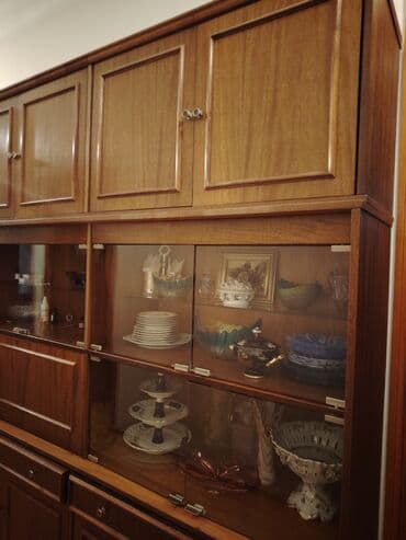 kitablar üçün rəflər: İşlənmiş, Dolab — 3