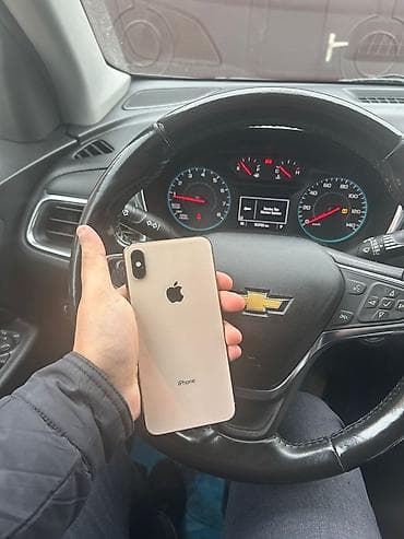 su aparat: IPhone Xs Max, Gümüşü — 2