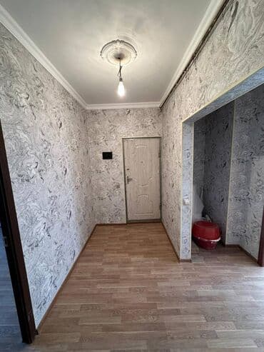 əmlak satışı: Bakı, Qaraçuxur qəs., 3 otaqlı, Köhnə tikili, 80 kv. m — 9