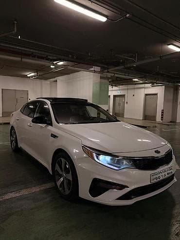 w202 far: Kia Optima: 2 l | 2017 il Sedan — 1