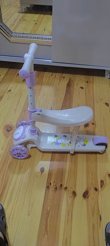 детский мотоцикл каталка: Uşaq üçün 3 təkərli skuter - Rəng: açıq bənövşəyi/ağ - Ön hissədə iki — 4