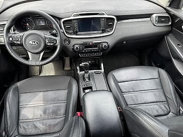 kredit disk: Kia Sorento: 2 l | 2014 il Krossover — 5