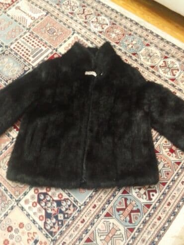 дождевик купить в баку: Шуба, Bershka, XL, цвет - Черный — 1