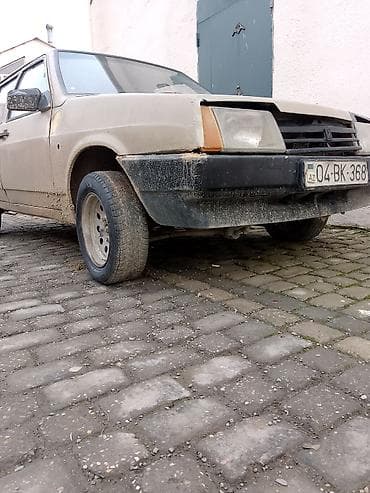 Asia: VAZ 2109 (Samara) – 5 qapılı hetçbek otur sür maşındı. tək — 6