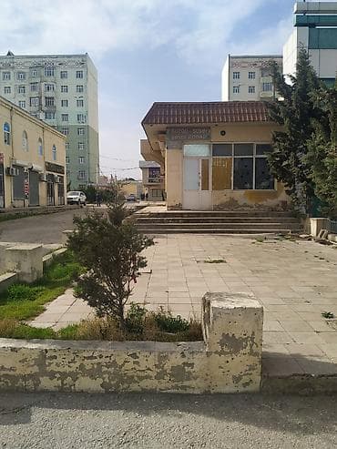 sibrizde satilan evler: Təcili!!! Razilaşma yolu ilə 17m/r, İsmət Qayıbov küçəsi, 35 kv, Yol — 5