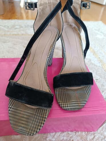 туфли новая не одевала не разу: 7 manata satılır — 1