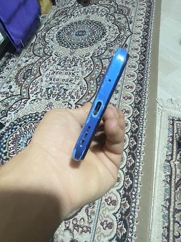 samsung 10 plus: Salam telefonun ekranı sınığdı başqa hec bir prablem yoxdu coxdandı — 4