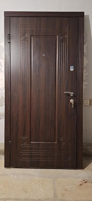 Mənzil üçün Yeni Giriş qapısı Glazok ilə, Zəmanətsiz, Ödənişli çatdırılma lalafo.az -da Mənzil üçün Yeni Giriş qapısı Glazok ilə, Zəmanətsiz, Ödənişli çatdırılma