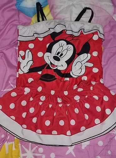 usaq paltarlar: Uşaq üçün Minnie Mouse temalı çimərlik geyimi dəsti - Parlaq qırmızı — 2