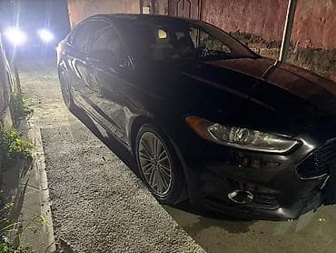 ford fusion spoiler: Ford Fusion: 1.5 l | 2014 il 278168 km Sedan — 6