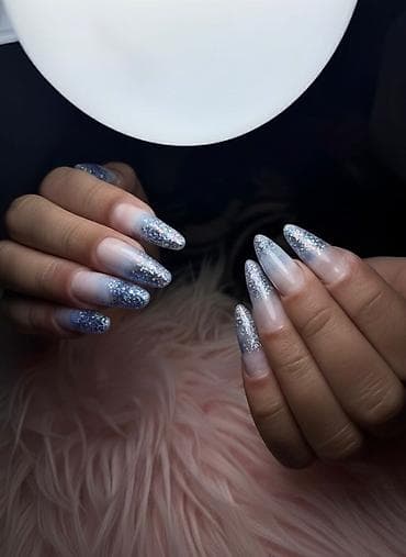 Sifarişlə əl işləri: Xidmət: Peşəkar manikür və dırnaq dizaynı Təsvir: - Klassik, fransız — 8