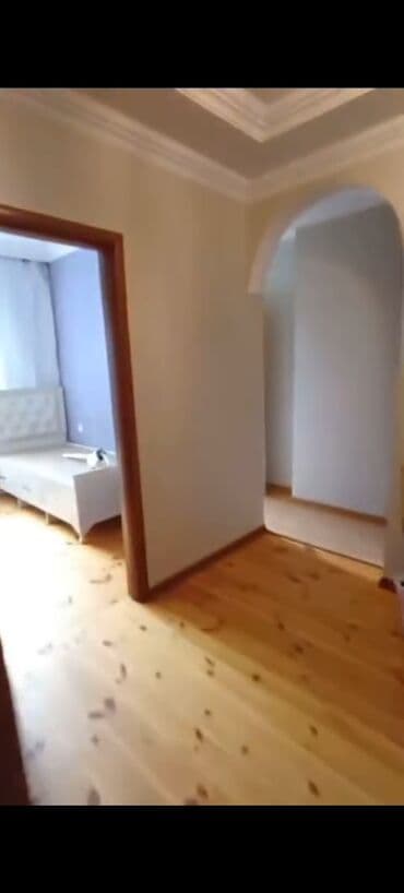 Сниму квартиру: 3 комнаты, 79 м² — 7