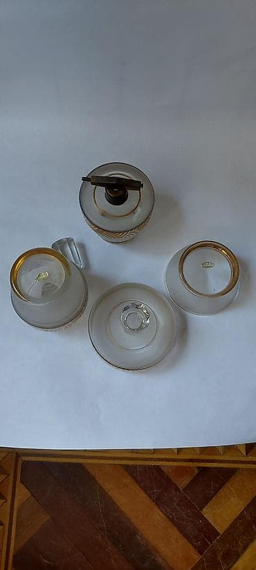 desler: Cexiya şüşə
3 gabdı — 2