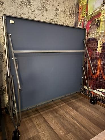 Шлемы: Qatlanabilir stolüstü tennis masası - İkiyarpaq konstruksiya: Hər — 1