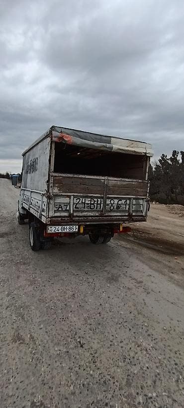 niva şini: Yükdaşıma üçün tentli kiçik yük avtomobili - Konstruksiya: qabaq — 6