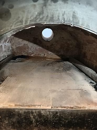 Professional sobalar: Təcili dəyərindən aşağı satılır. Altı hissəsi bazalıdır, qapısı — 6