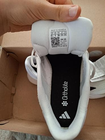 krosovkalar: Adidas, Ölçü: 38, rəng - Ağ, Yeni — 3