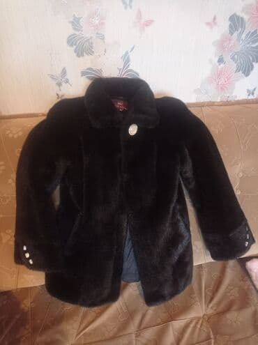 Qalın şubadı,çoox az istifadə olunub,təbii deyil,paddelkasıdı