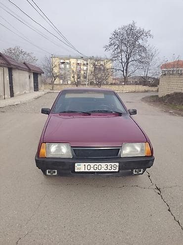 lada vaz kuza: Avtomobil: Sedan, 4 qapı, bordo rəng Marka/model: (şəkildən görünən) — 5