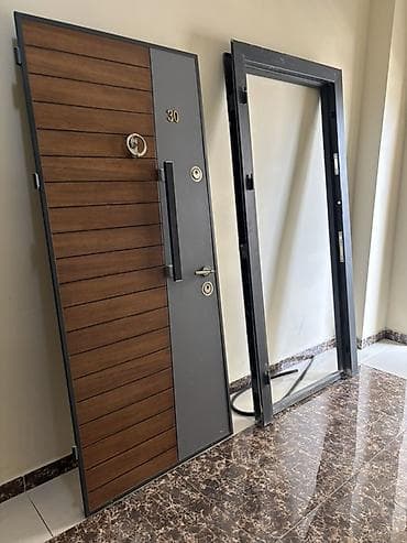 qapi dekoru: Müasir dizaynlı dəmir giriş qapısı – komplekt halda - Material — 2