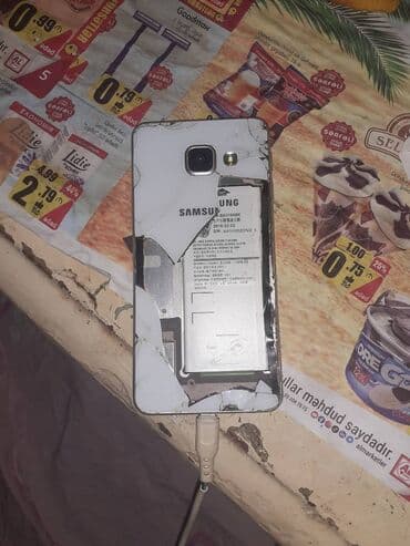 samsung galaxy a3 2015: Samsung Galaxy A3 — 3