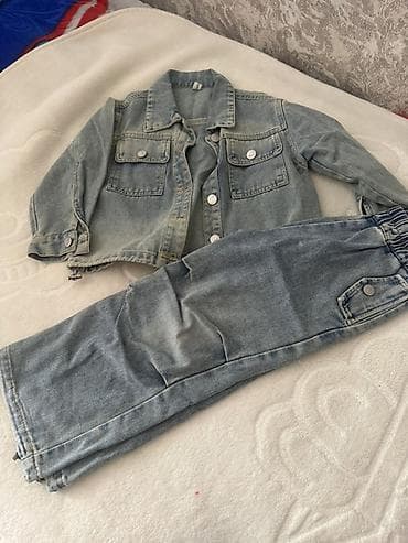 детское платье с болеро: Uşaq geyimləri dəsti - Ağ krujeva paltar: qolsuz, yaxalıqlı, ön — 4