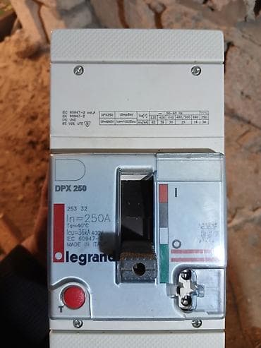 tol vuran usta: Legrand Elektrik avtomat, 3 faza — 5