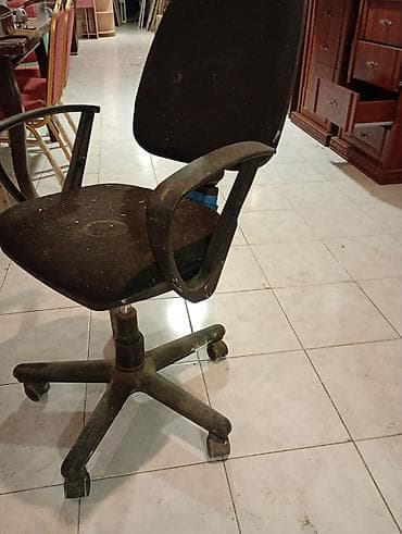 rumin mebel: İşlək vəziyyətdədir sadəcə anbarda tozlanıb Fırlanan ofis kreslosu - — 1
