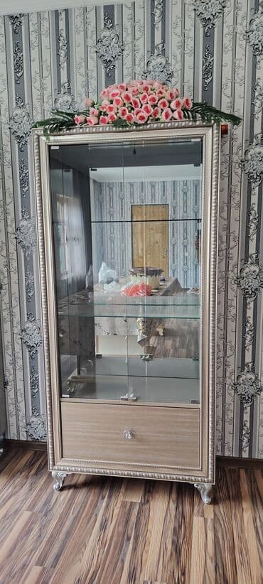 купить профессиональную кофемашину в баку: Стеклянная витрина-шкаф — 2