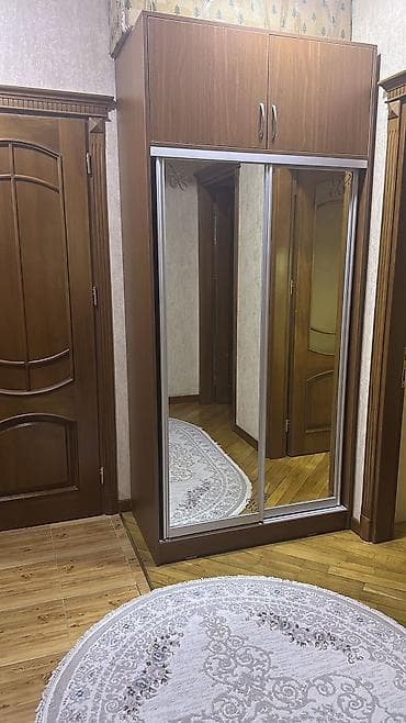 Dolab 120 azn. Olcusu 2.30 hündürlük 1.20 enidir. Unvan Ecemi kod