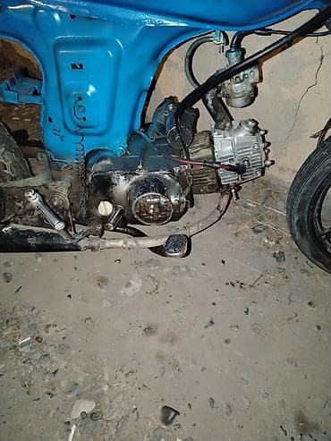 zmz motors: Moped/motosiklet layihəsi – mavi rəngdə gövdə və bak, ikili — 2