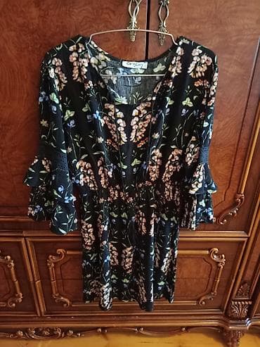 capa: Qadın paltarı – Cero Lady (ölçü: XL) - Rəng/naxış: Qara fon üzərində — 2