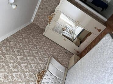 kesle kiraye: Biləcəridə 17 mertebeli binanın 10-cu mərtəbəsində yerləşən ümumi — 3