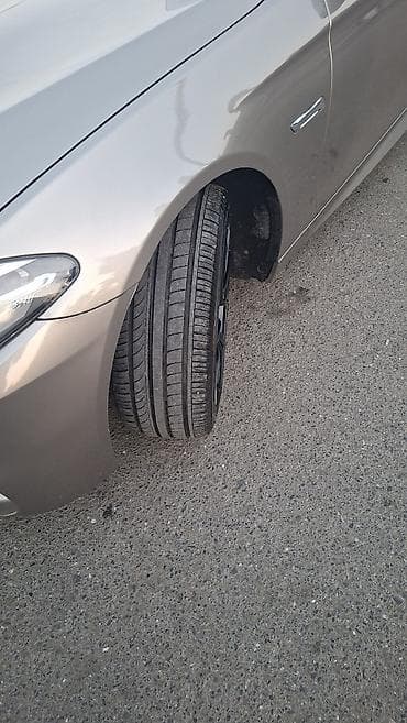 BMW : 2 л | 2014 г. Седан — 6