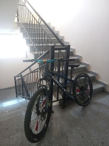 bisiklet: Giern marka dağ velosipedi - Çərçivə: yüngül alaşımlı hardtail — 2