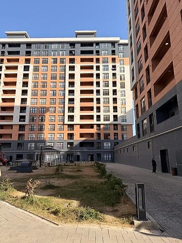 rahat emlak: 🏡 ƏMLAK MƏLUMATLARI 📍 Ünvan: Sumqayıt Şəhəri,BağçaŞəhər Yaşayış — 10