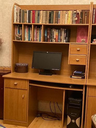 Ofis dolabları: Mebel satilir hec bir problemi siniqi yoxdur 400 manat komputerle — 1