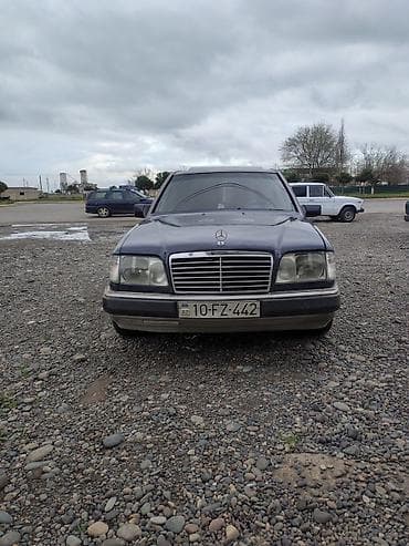opel astra sükan: Mercedes-Benz W124: 2.2 l | 1995 il Sedan — 1